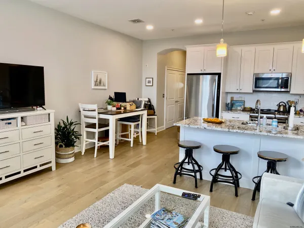 $2,150 | 77 Van Dam Street, Unit 201, Saratoga Springs, NY 12866