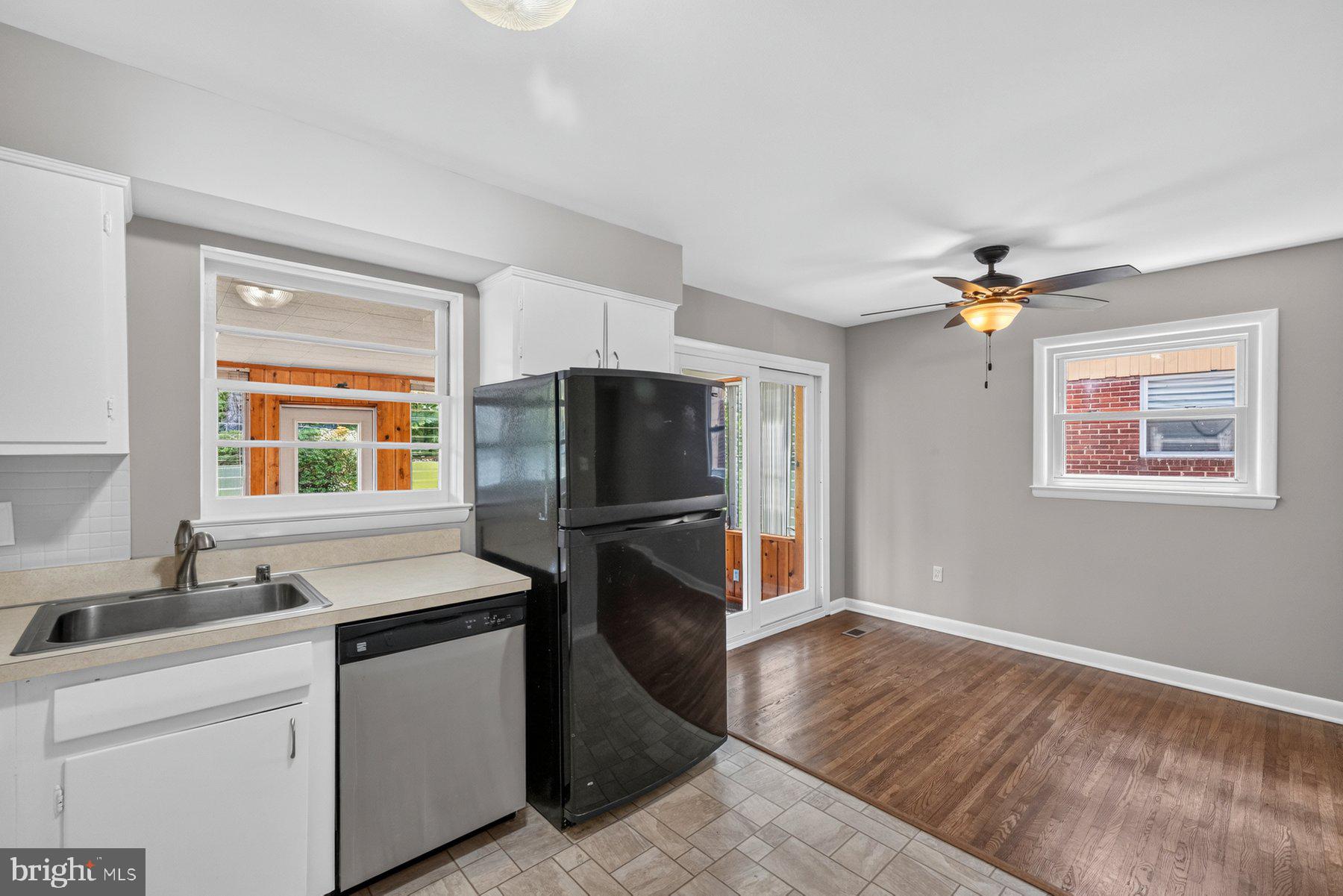 4035 Adams Drive Silver Spring, MD 20902 - Photo 10 of 37 Kitchen & Dining Room