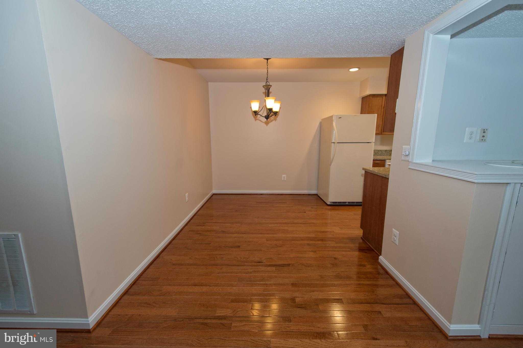 114 Fort Evans Road Southeast, Unit C Leesburg, VA 20175 - Photo 10 of 18 Dining Room