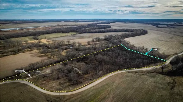 $159,900 | 4 Rt, Butler, MO 64730