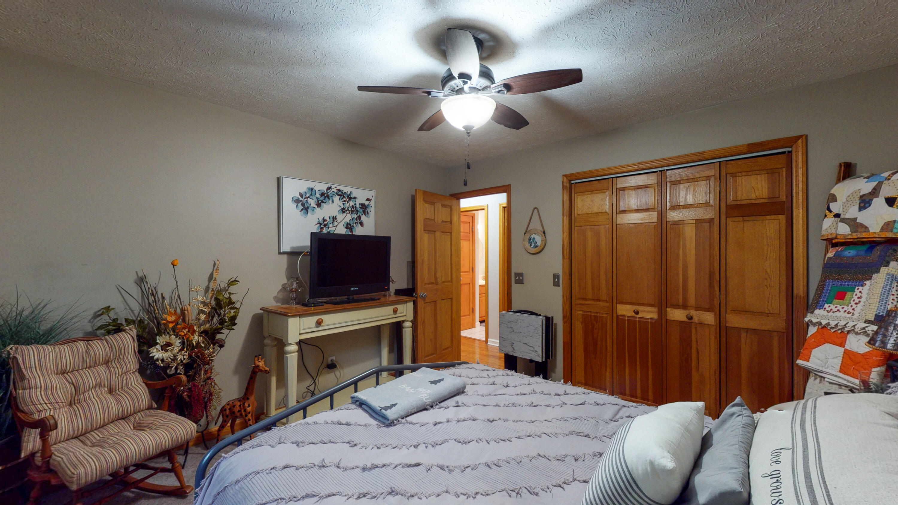 118 Gladwood Road Clinton, TN 37716 - Photo 11 of 17 118-Gladwood-Rd-08202021_174044