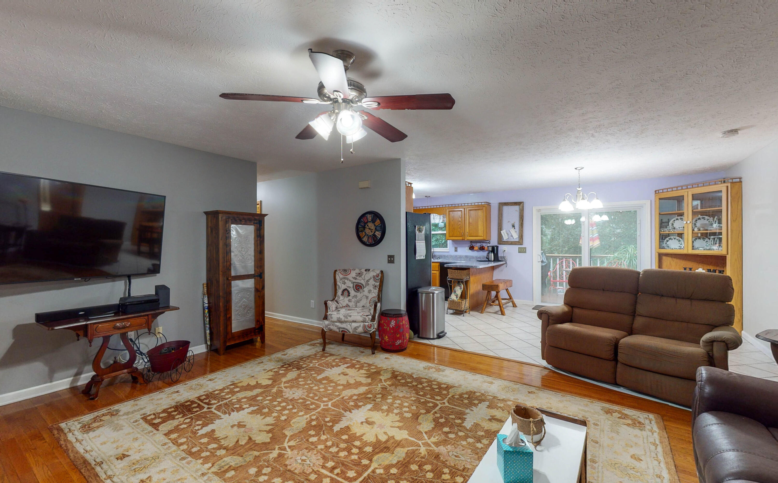 118 Gladwood Road Clinton, TN 37716 - Photo 5 of 17 118-Gladwood-Rd-08202021_173653