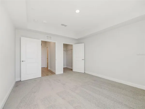 $426,990 | 7545 Laureate Boulevard, Unit 7301, Orlando, FL 32827