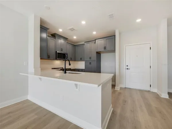 $426,990 | 7545 Laureate Boulevard, Unit 7301, Orlando, FL 32827