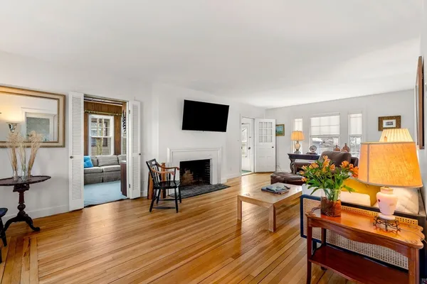 $949,000 | 15 Preston Beach Road, Marblehead, MA 01945