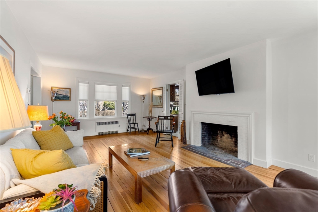 15 Preston Beach Road Marblehead, MA 01945 - Photo 17 of 42