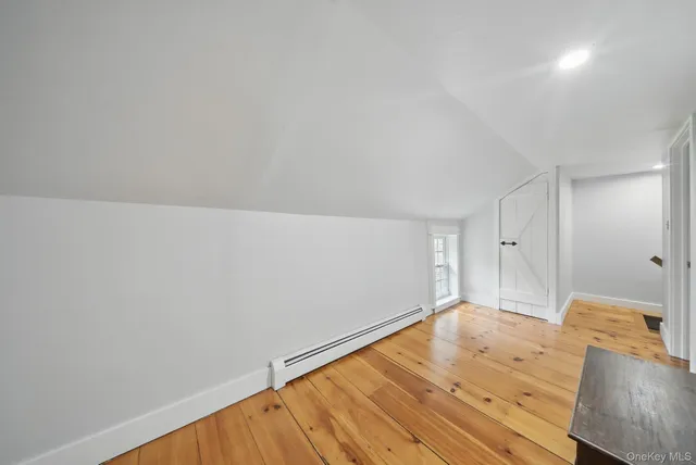 $2,400 | 831 County Route 12, New Hampton, NY 10958