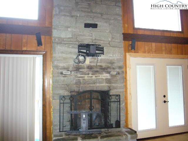 726 Pine Ridge Road Beech Mountain, NC 28604 - Photo 4 of 19 a closeup of a door
