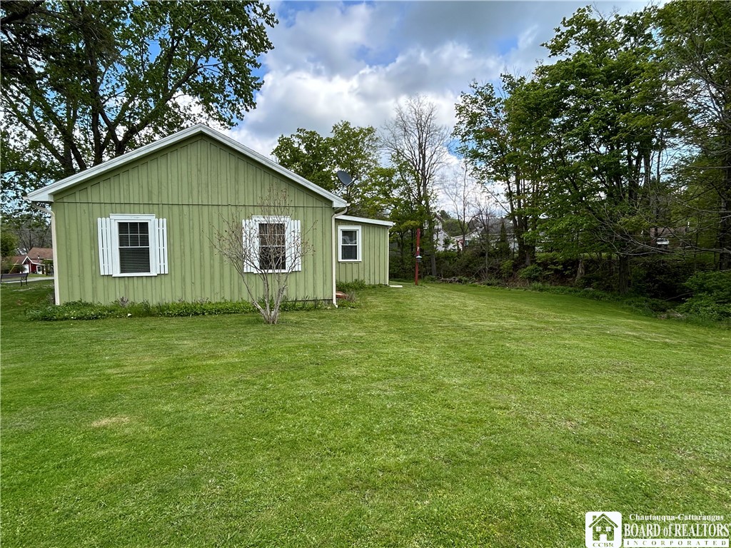 6 Water Street Hanover, NY 14062 - Photo 5 of 36