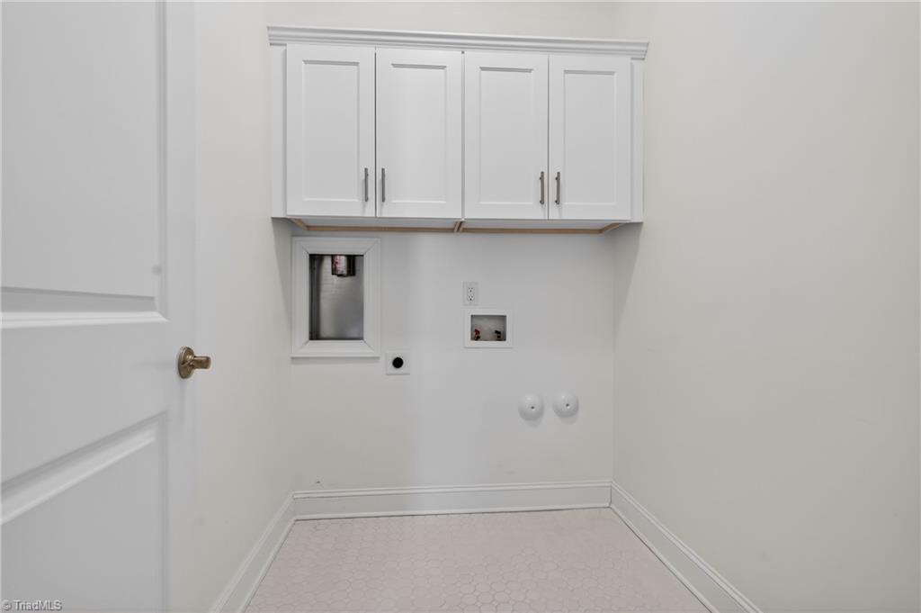 3905 Wynne Brook Court High Point, NC 27265 - Photo 22 of 43