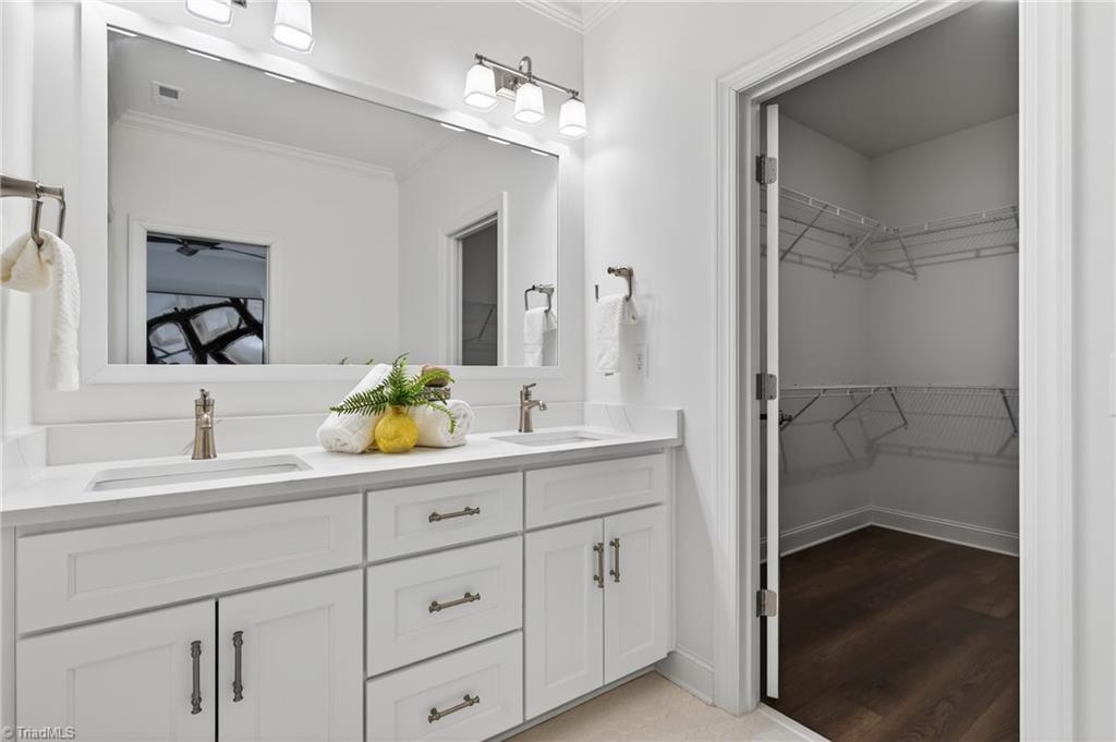 3905 Wynne Brook Court High Point, NC 27265 - Photo 28 of 43