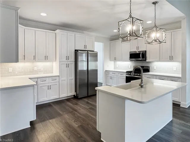 $539,900 | 3905 Wynne Brook Court, High Point, NC 27265