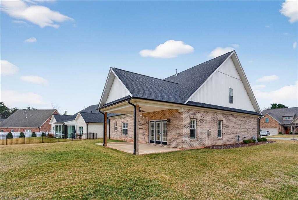 3905 Wynne Brook Court High Point, NC 27265 - Photo 41 of 43