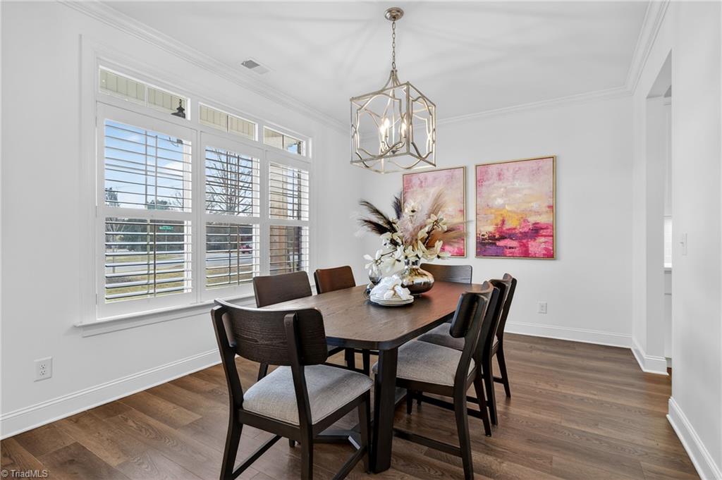 3905 Wynne Brook Court High Point, NC 27265 - Photo 6 of 43