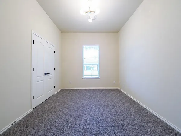 $2,400 | 3822 Vallarta Lane, Round Rock, TX 78681