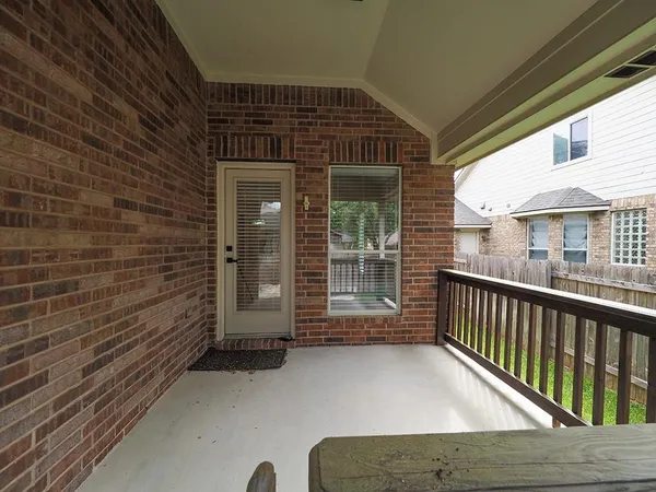 $2,400 | 3822 Vallarta Lane, Round Rock, TX 78681