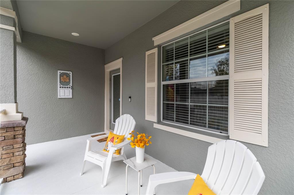 6805 Sundrop Street Harmony, FL 34773 - Photo 2 of 24 a view of a livingroom with furniture and a window