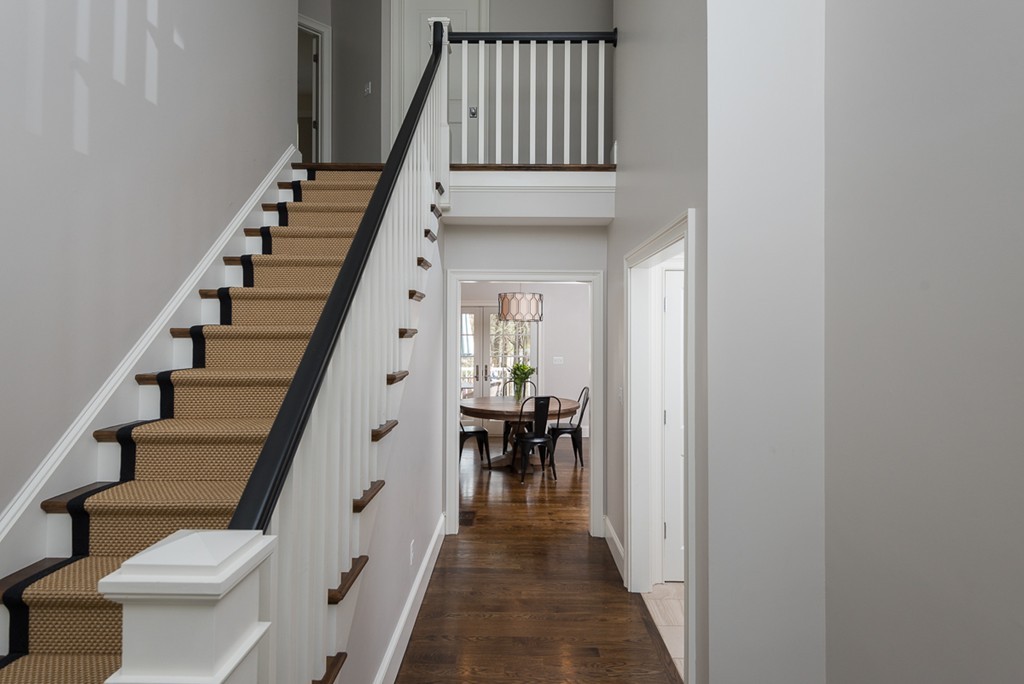 9 Riverview Road Hingham, MA 02043 - Photo 3 of 28 Gallery Image 3