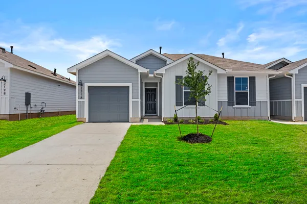 $200,000 | 231 Harrison Crossing, Unit A, Kyle, TX 78640
