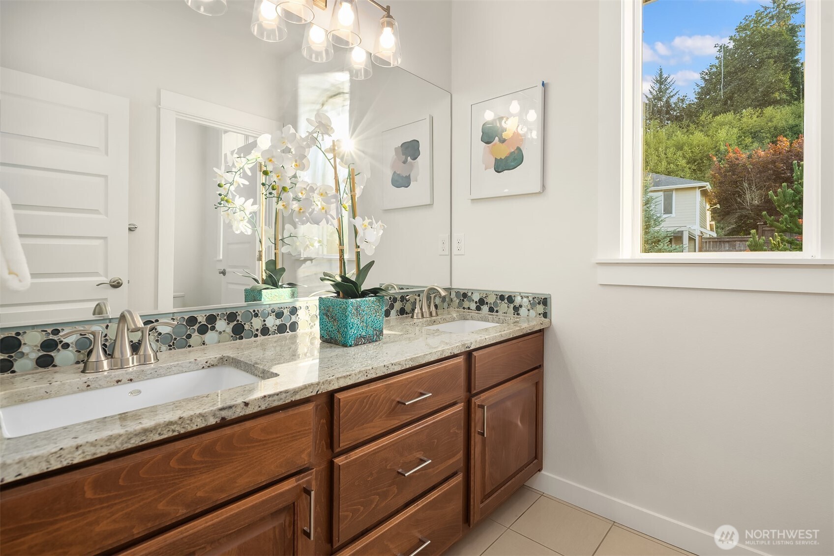 9813 Northeast 145th Street Bothell, WA 98011 - Photo 33 of 40