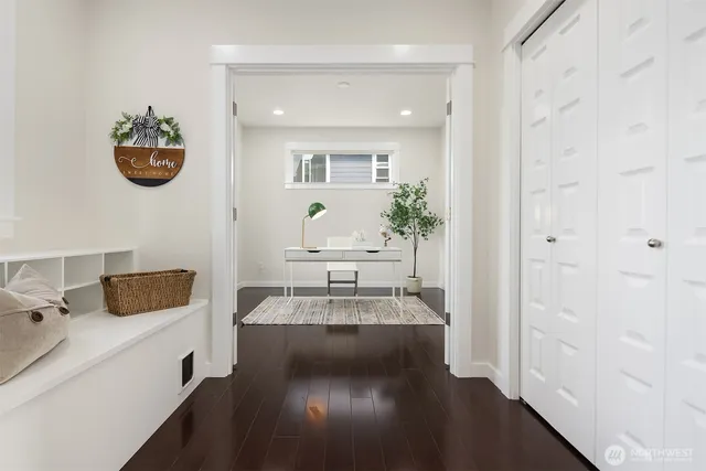 $2,136,888 | 9813 Northeast 145th Street, Bothell, WA 98011