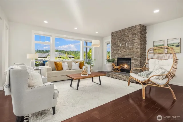 $2,136,888 | 9813 Northeast 145th Street, Bothell, WA 98011