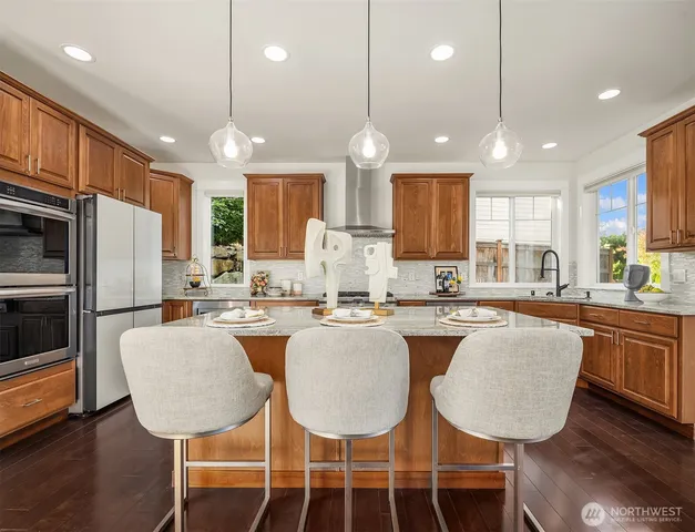 $2,136,888 | 9813 Northeast 145th Street, Bothell, WA 98011