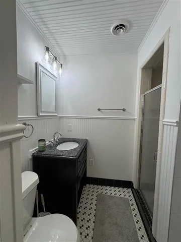 $2,000 | 1114 10th Street, Lake Charles, LA 70601