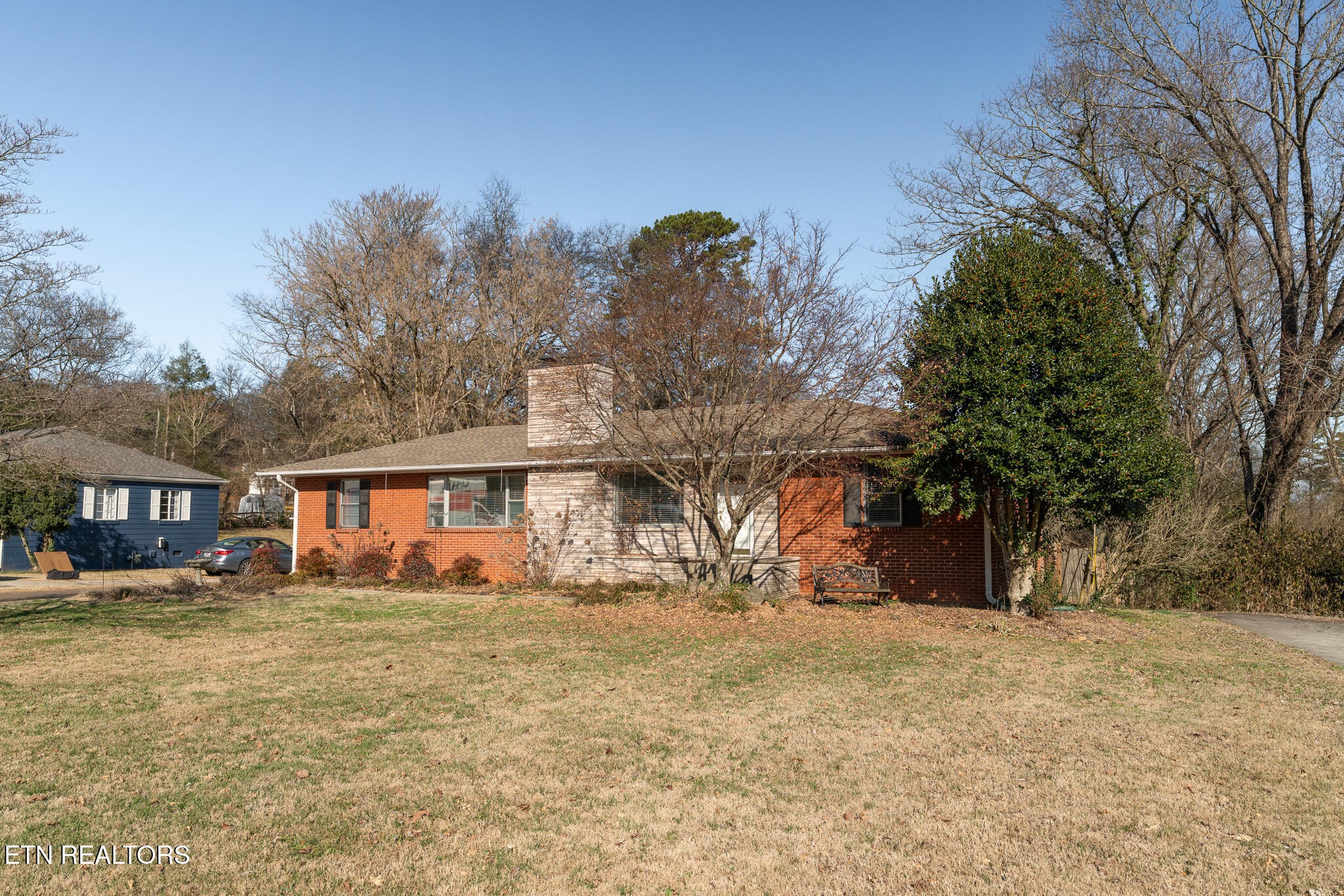 5009 Sunset Road West Knoxville, TN 37914 - Photo 4 of 37 Gallery Image 4