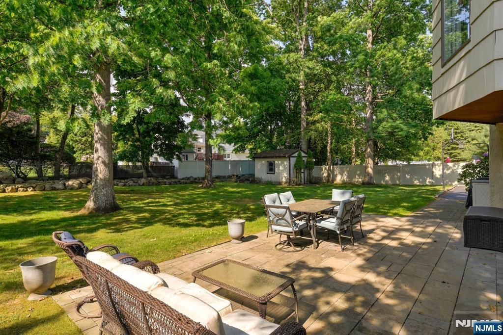 11 Yellow Brick Road Wayne, NJ 07470 - Photo 40 of 41