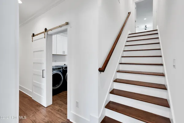 $1,020,000 | 450 Creekview Drive East, Hampstead, NC 28443