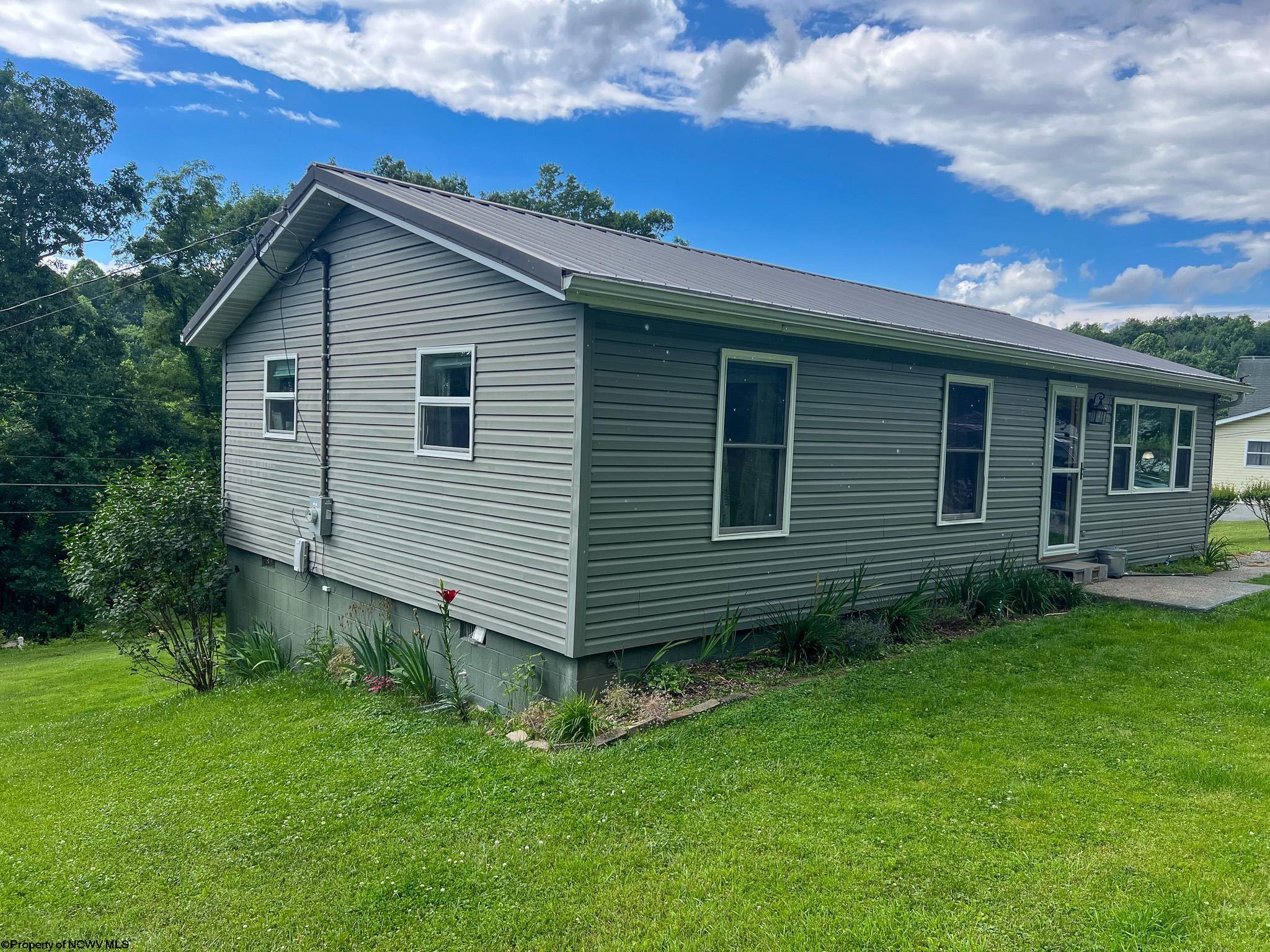 2016 Hickory Flat Road Buckhannon, WV 26201 - Photo 2 of 29 Gallery Image 2