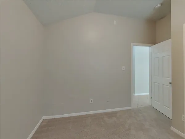 $1,589 | 6615 Laurel Glen Drive, Katy, TX 77449