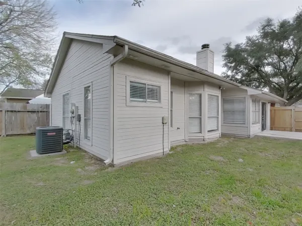 $1,589 | 6615 Laurel Glen Drive, Katy, TX 77449