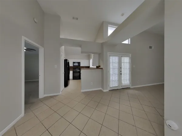 $1,589 | 6615 Laurel Glen Drive, Katy, TX 77449