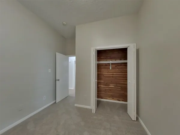 $1,589 | 6615 Laurel Glen Drive, Katy, TX 77449