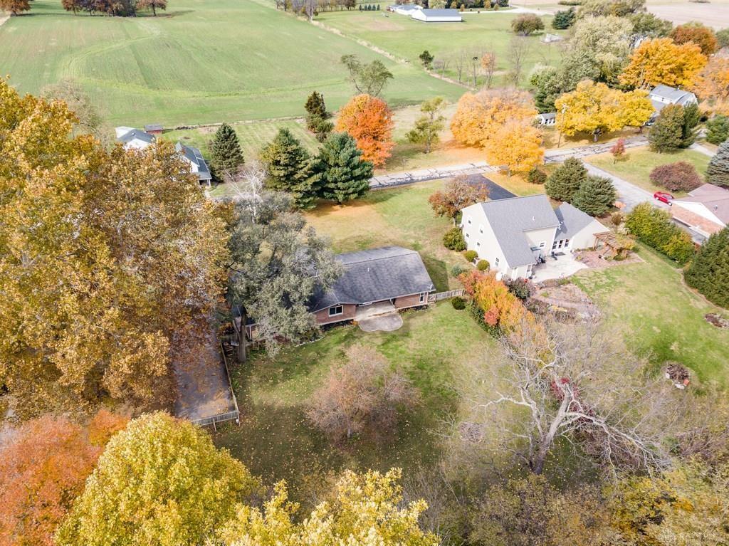 3175 Benham Road Tipp City, OH 45371 - Photo 8 of 38