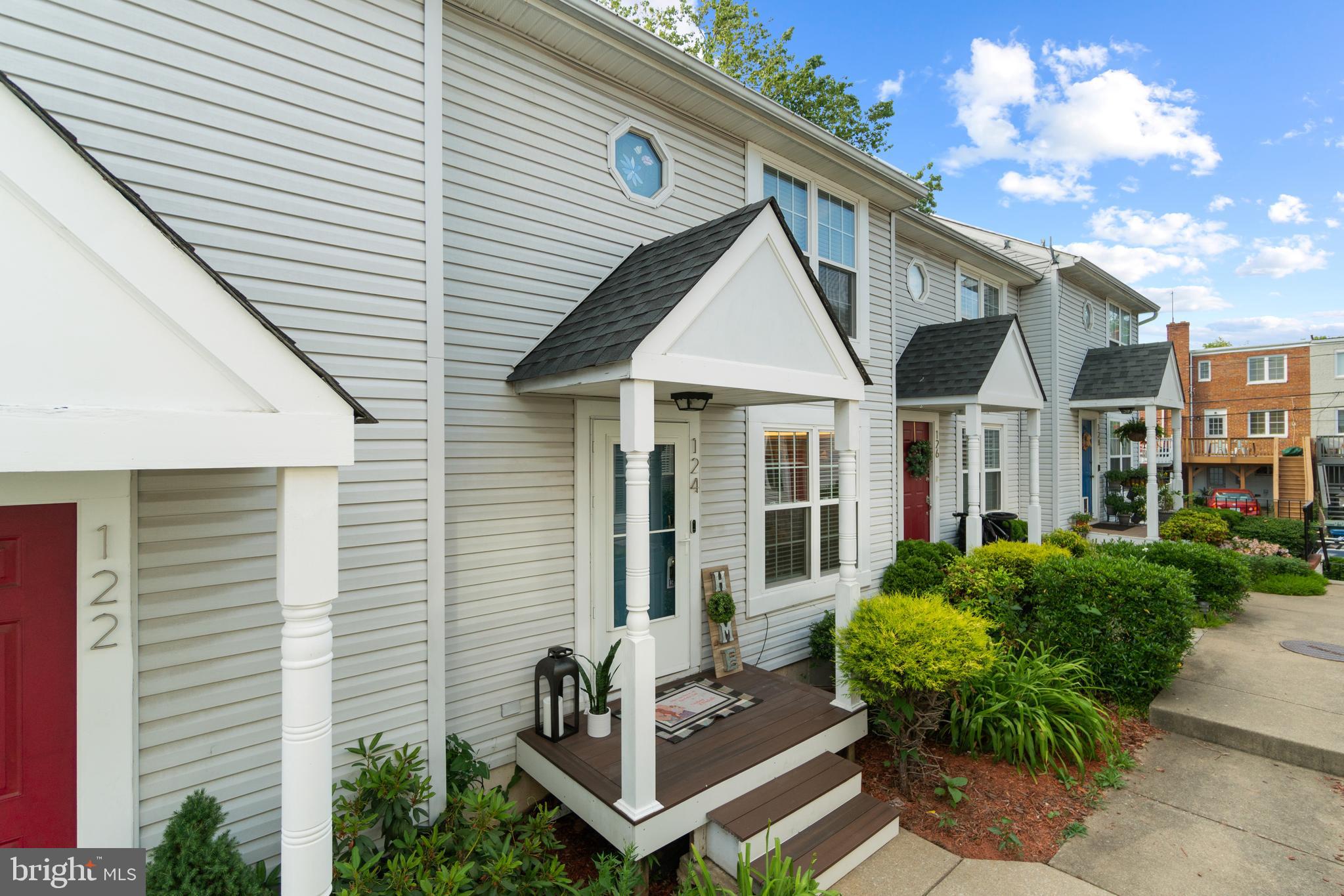 124 East Glebe Road Alexandria, VA 22305 - Photo 4 of 40