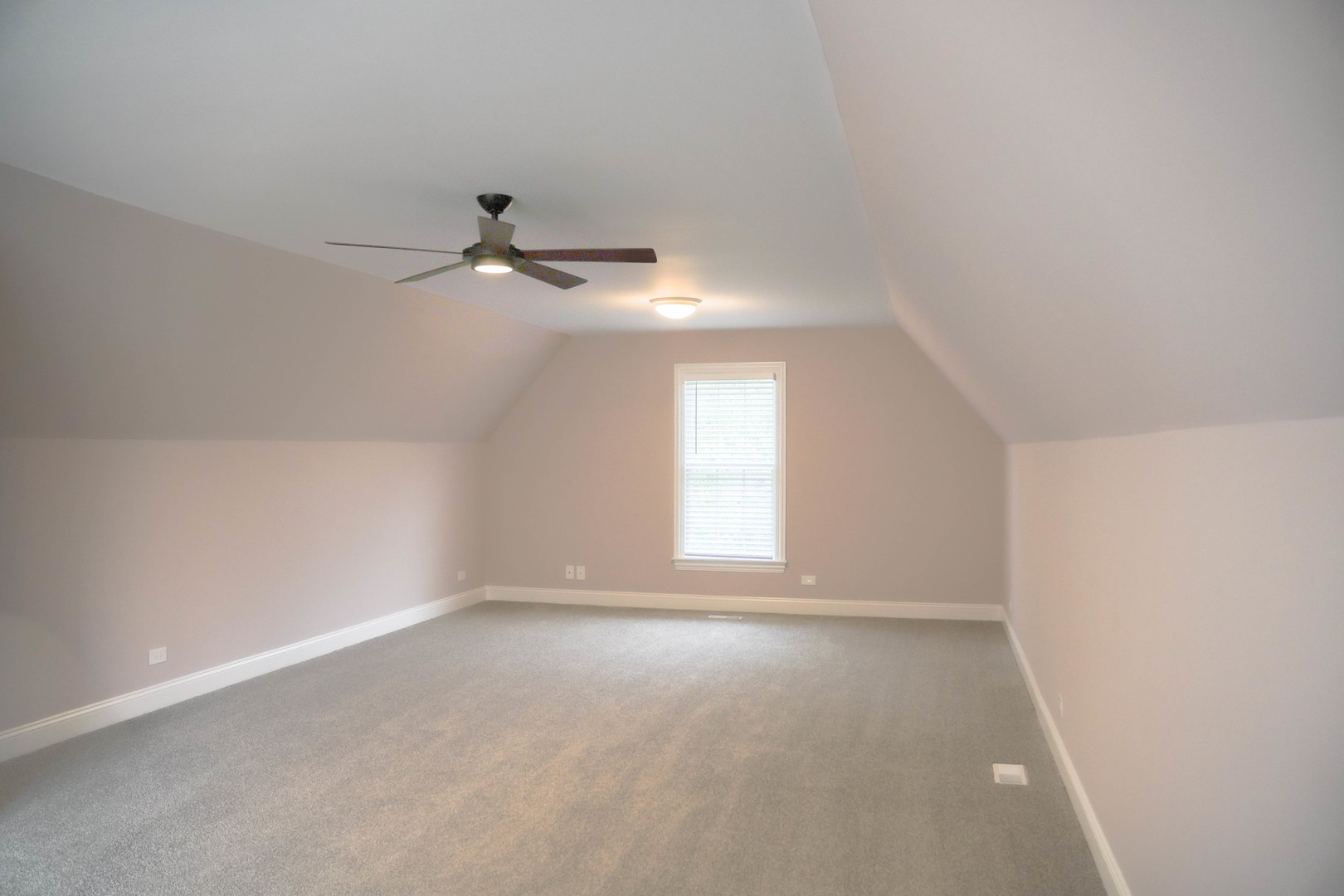 28798 Rivers Edge Drive Cary, IL 60013 - Photo 19 of 46 a view of an empty room with a window