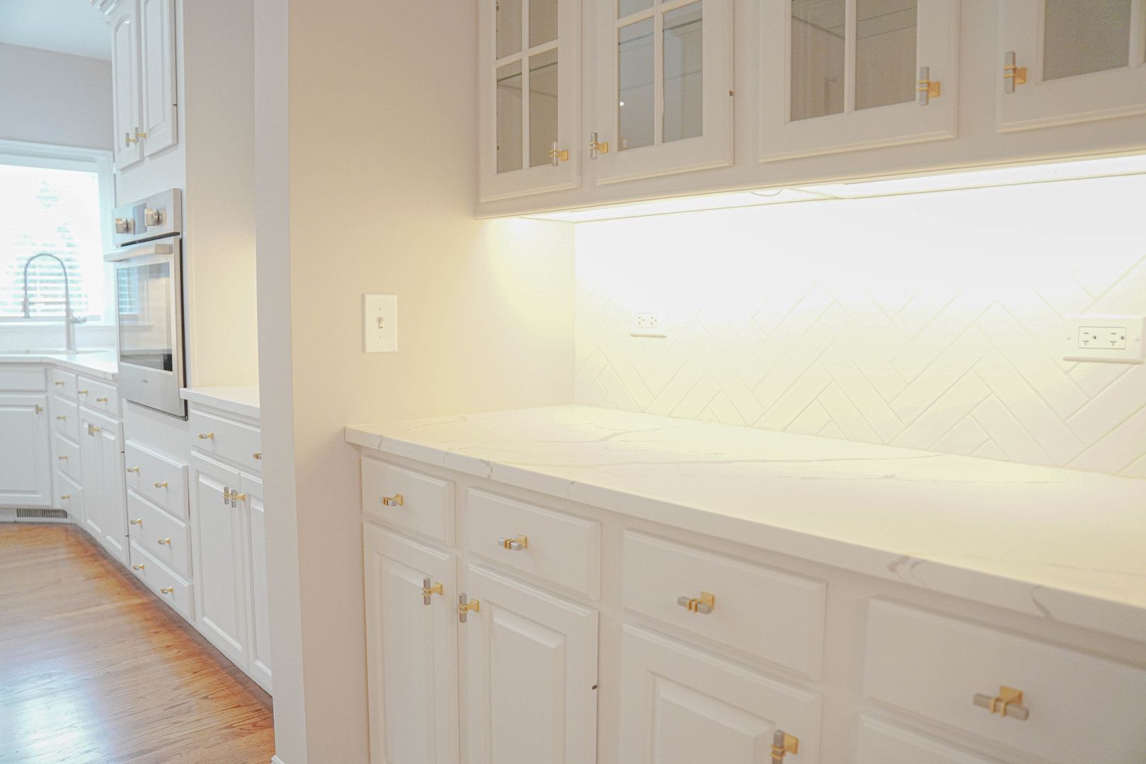 28798 Rivers Edge Drive Cary, IL 60013 - Photo 10 of 46 a bathroom with a sink and cabinets