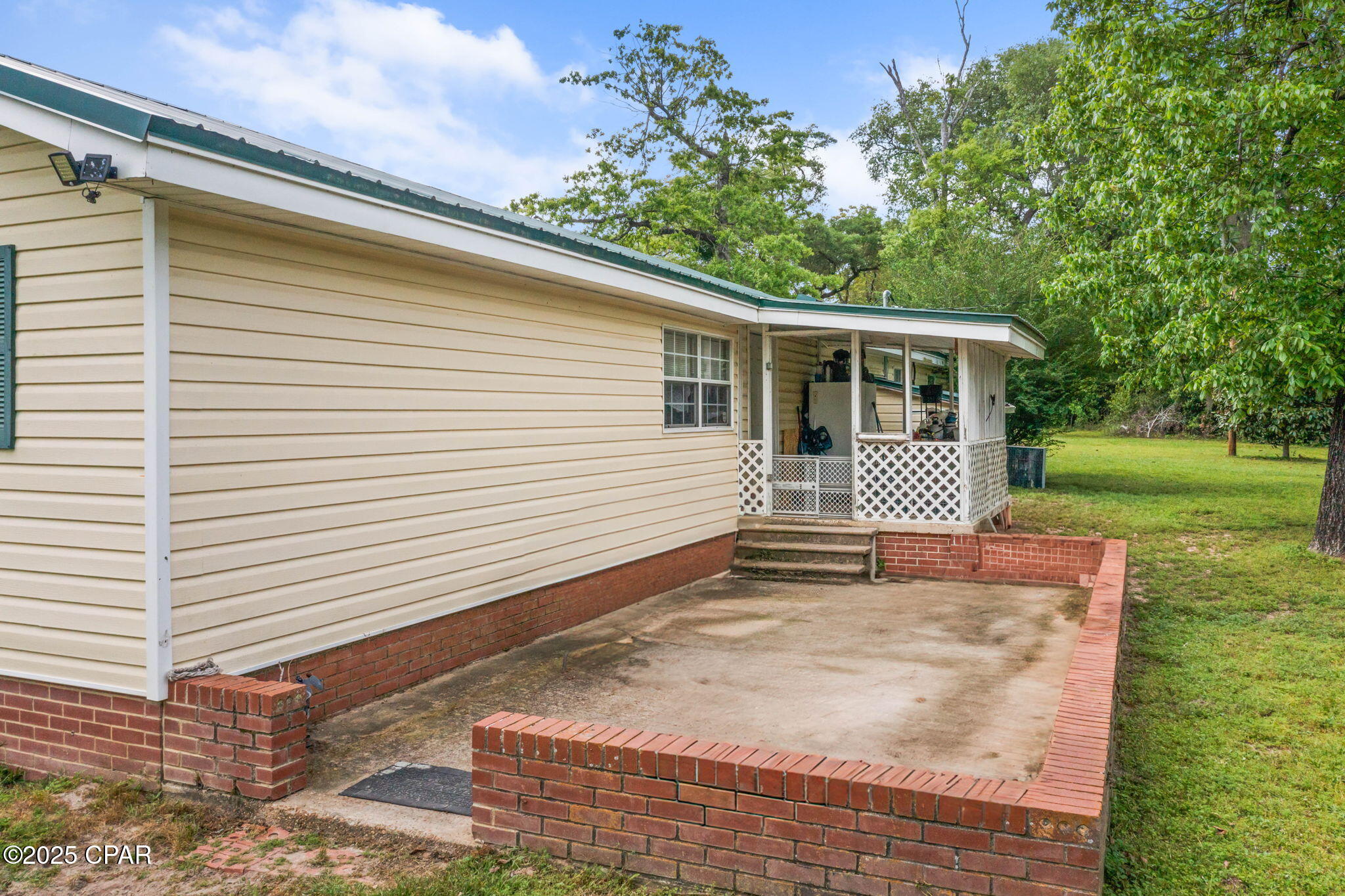 3340 Peanut Road Cottondale, FL 32431 - Photo 27 of 39