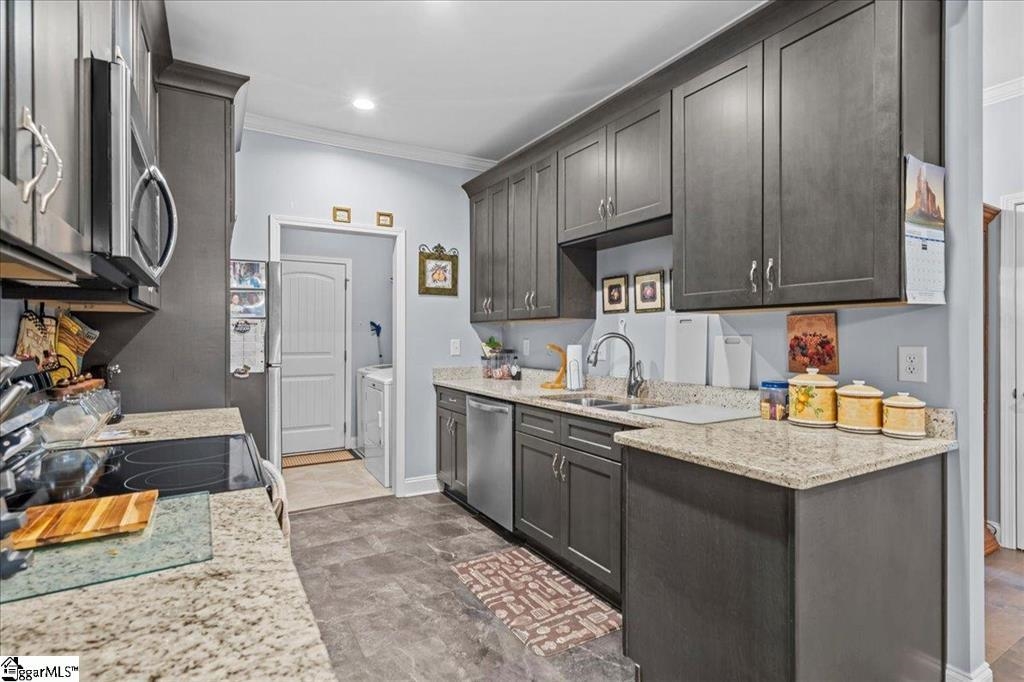 166 Page Creek Boulevard Landrum, SC 29356 - Photo 7 of 35