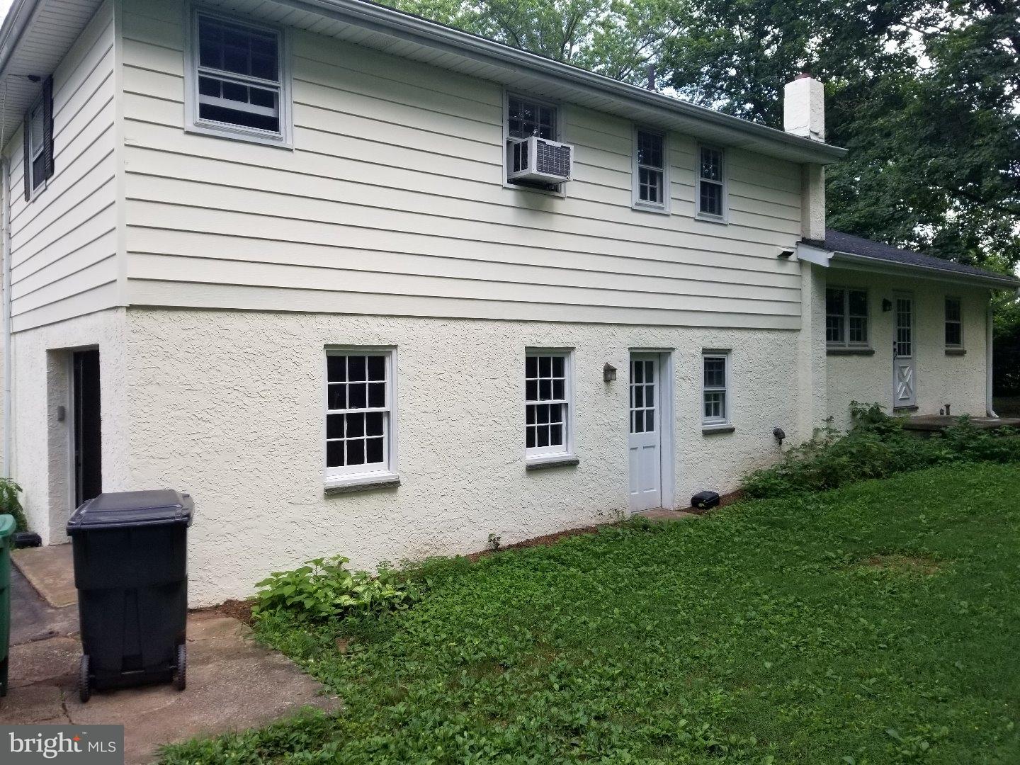 989 Ebelhare Road Pottstown, PA 19465 - Photo 2 of 20