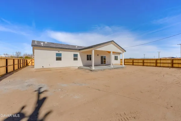 $419,999 | 21860 Bancroft Drive, California City, CA 93505