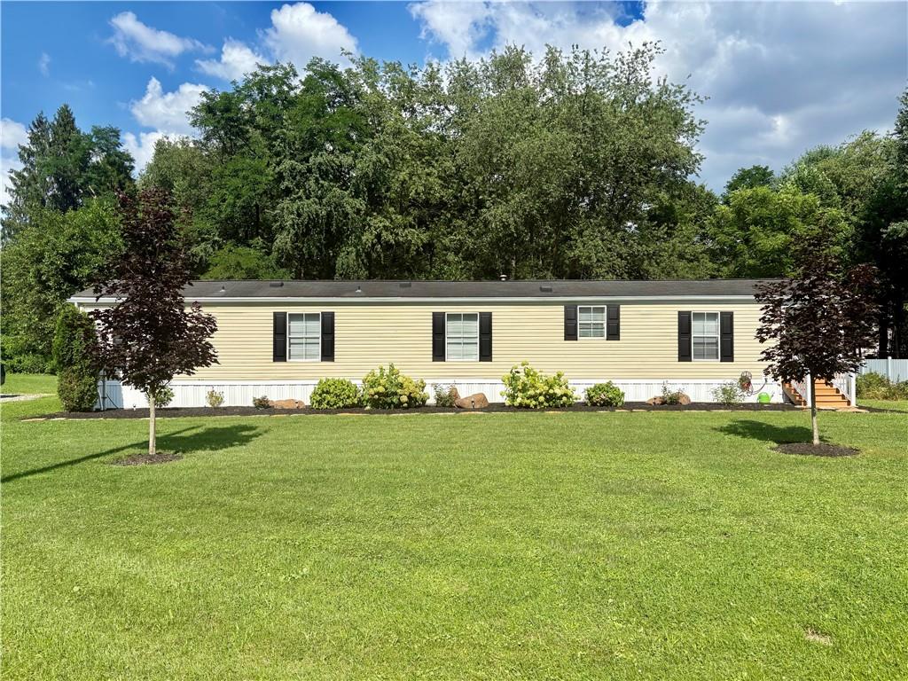 124 Kingston Club Road Latrobe, PA 15650 - Photo 1 of 23 Gallery Image 1