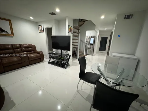 $340,000 | 6315-1 Southwest 138th Court, Unit 63154, Miami, FL 33183