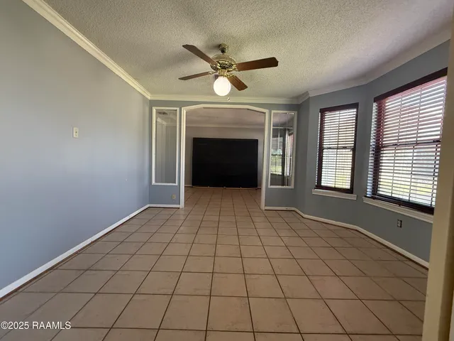 $159,000 | 2005 Windmill Circle, New Iberia, LA 70563
