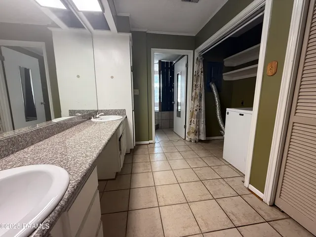 $159,000 | 2005 Windmill Circle, New Iberia, LA 70563