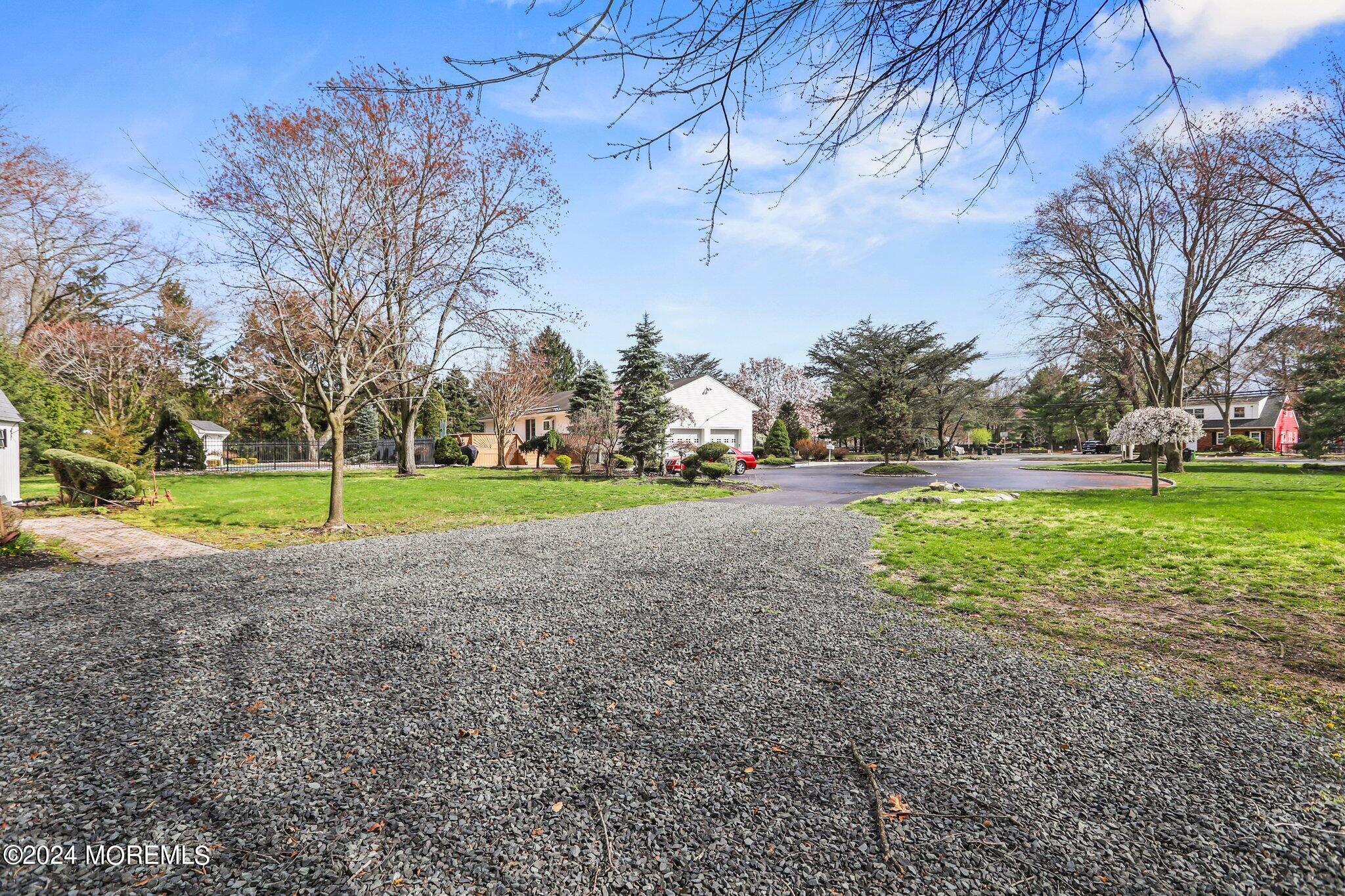 300 Middle Road Holmdel, NJ 07733 - Photo 11 of 49 Extended Driveway
