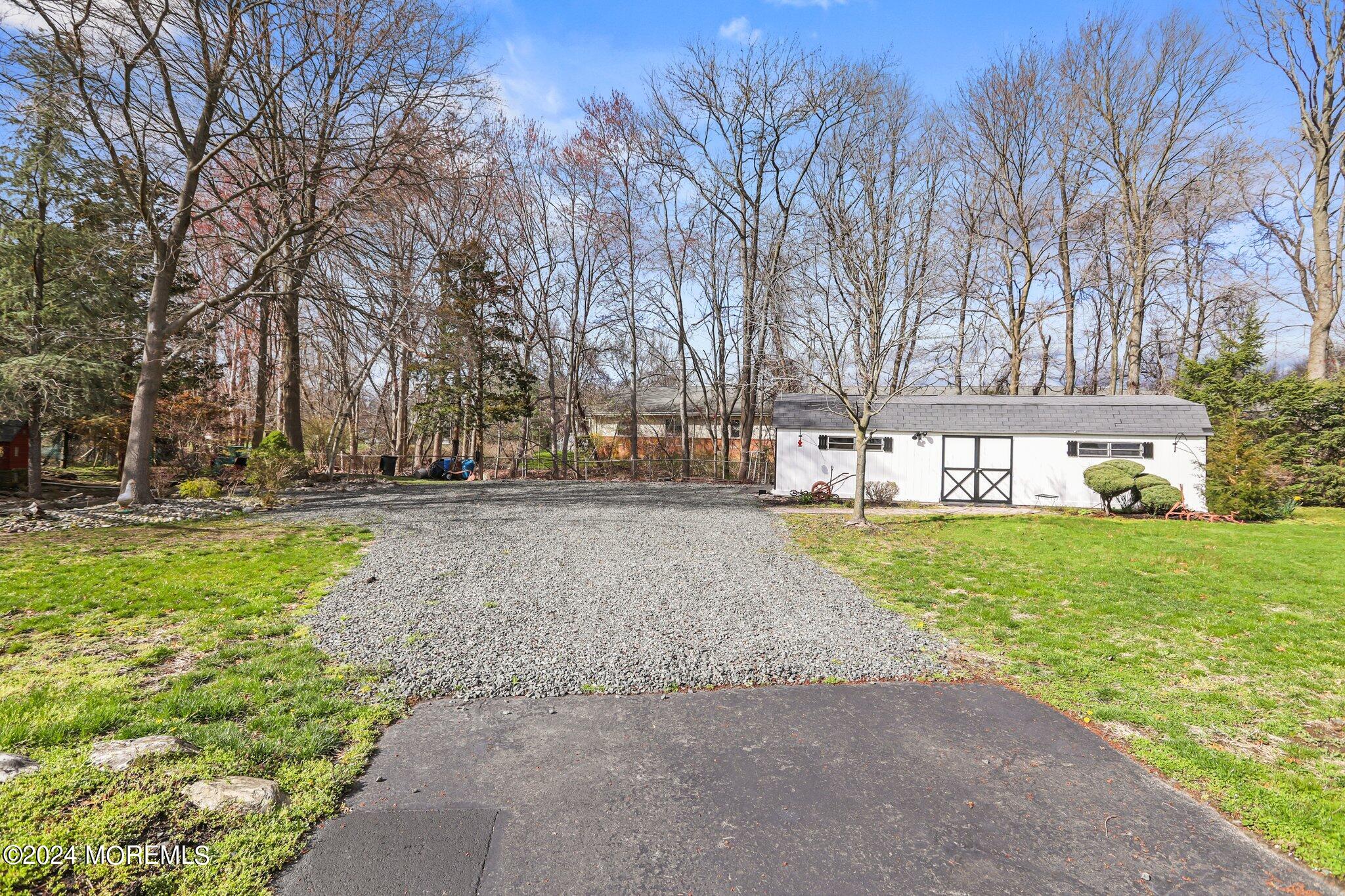300 Middle Road Holmdel, NJ 07733 - Photo 12 of 49 Extended Driveway